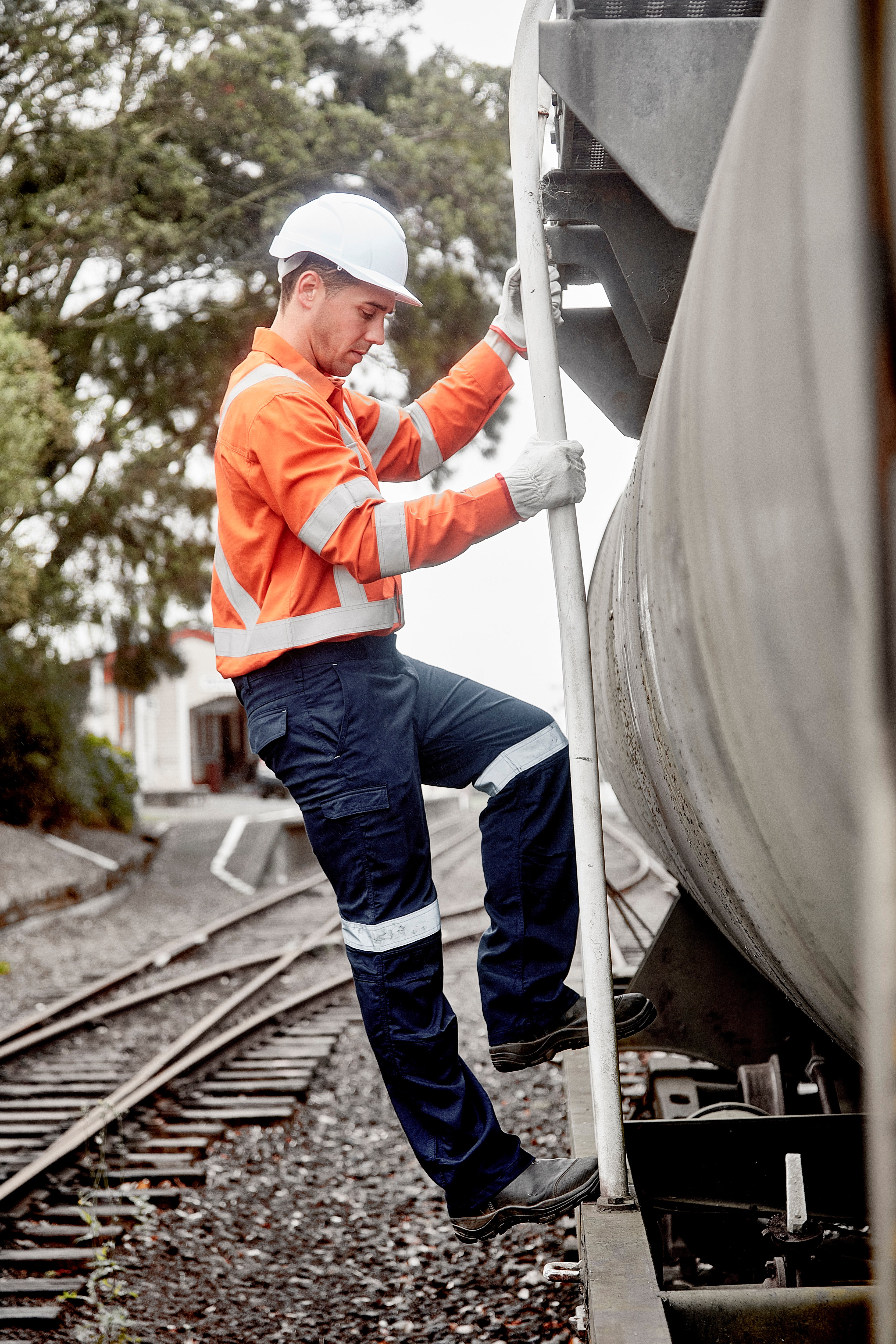 SYZMIK FR Mens Taped Cargo Pant